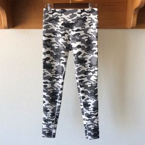 Electric Yoga Camo Legging